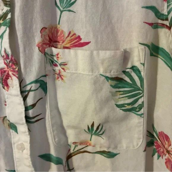Levi's White Floral Men's Shirt - Picture 2 of 10